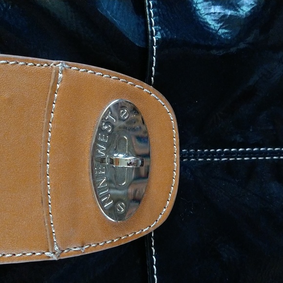 VGUC. Nine West large black and tan tote. - Picture 3 of 12